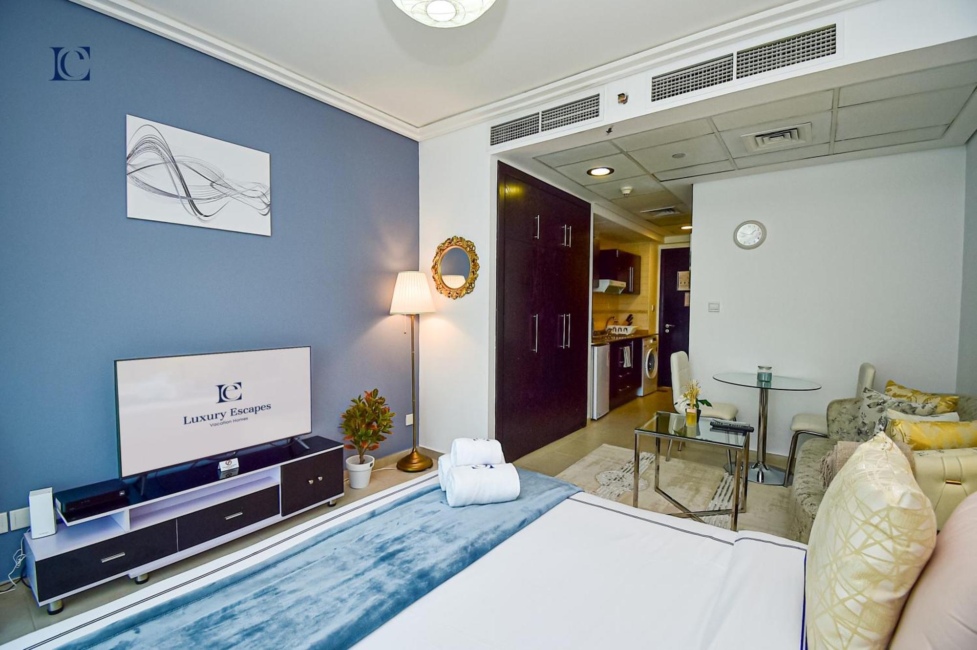 Brand New Studio Apt - Near Jlt Metro Dubai Bagian luar foto